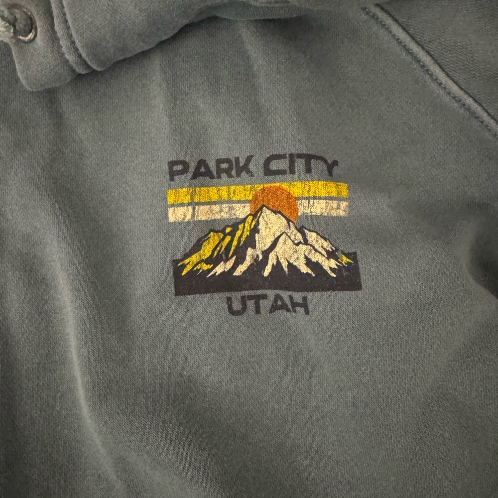 Park City Utah Graphic Sweatshirt - Picture 3 of 4